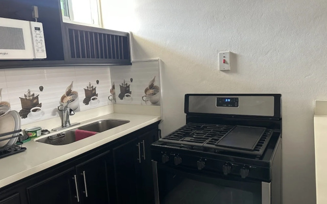 Remarkable 1-bed Apartment in Montego Bay