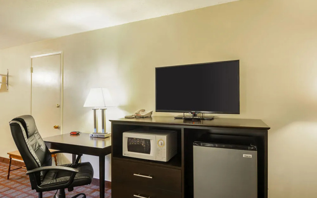 Econo Lodge Woodstock