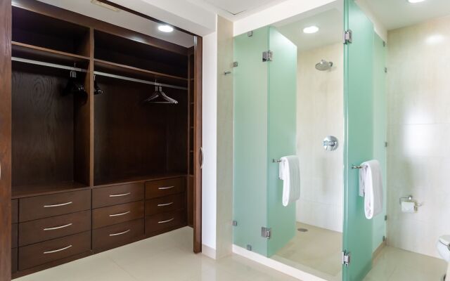 Z Casa Cielo 2 Bedroom Condo