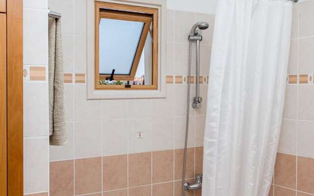 Rent Private Villa 120
