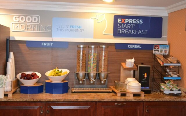 Holiday Inn Express Harrisburg SW - Mechanicsburg by IHG