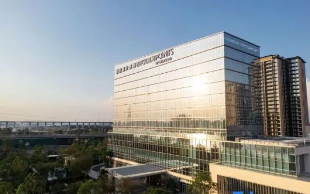 Liangshan Four Points by Sheraton Hotel — 5-star hotel in Leshan