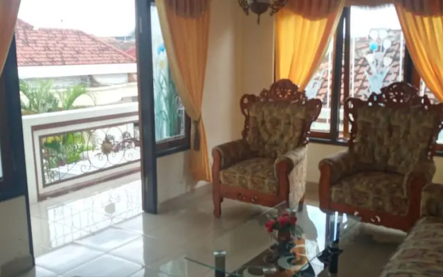 Puri Made 2 Homestay