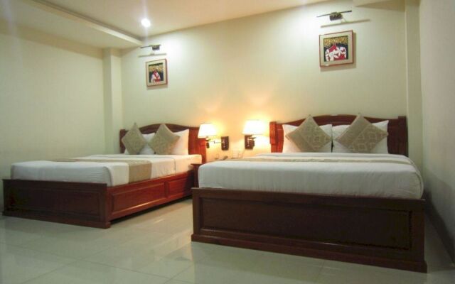 Hoang Luxury Hotel Dist 1 Ho Chi Minh