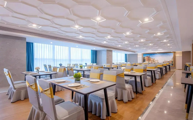 Vienna International Hotel (Hangzhou Xinnongdu Metro Station)