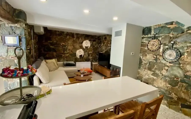 Yiayia Loukia Cottage