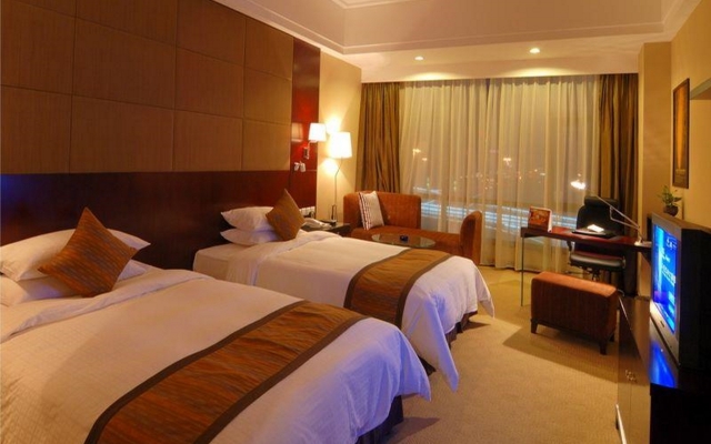 Red Forest Hotel