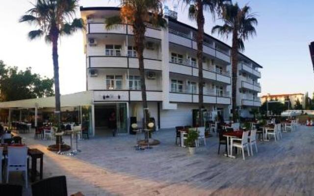 Mozaik Hotel Side