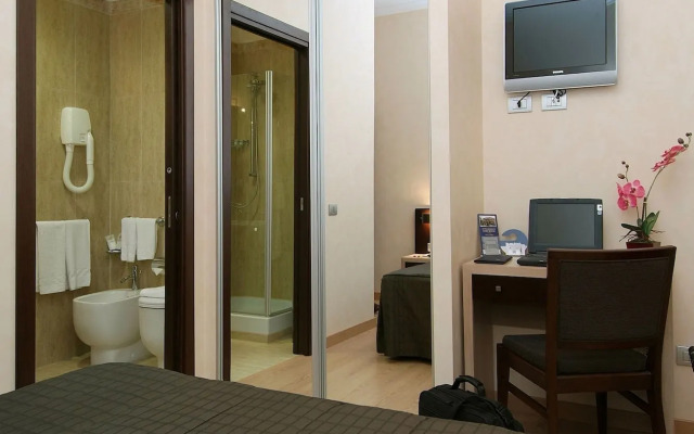 E H Suites Rome Airport