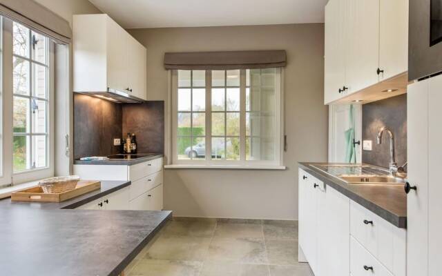 Renovated Hortensia Villa Next to the Dunes
