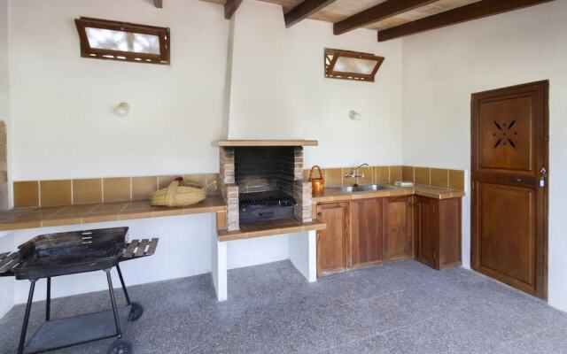 Villa - 2 Bedrooms with Pool and WiFi - 103152