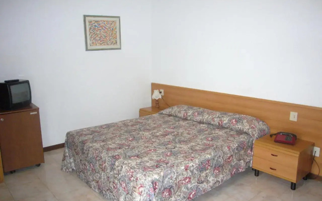 Hotel MaxiHeron