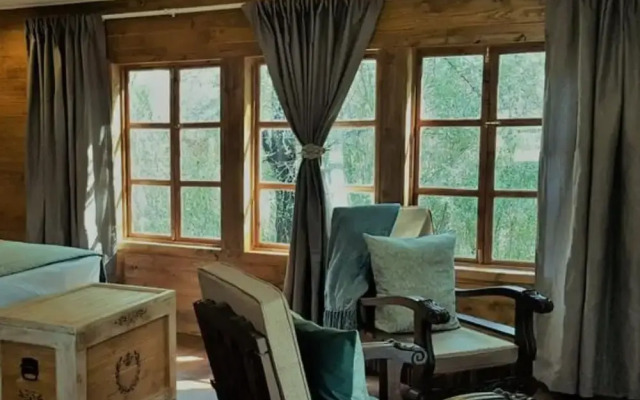 River Rock Guesthouse