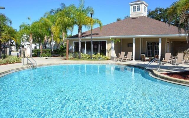 Villa Kaluh - Lucaya Village