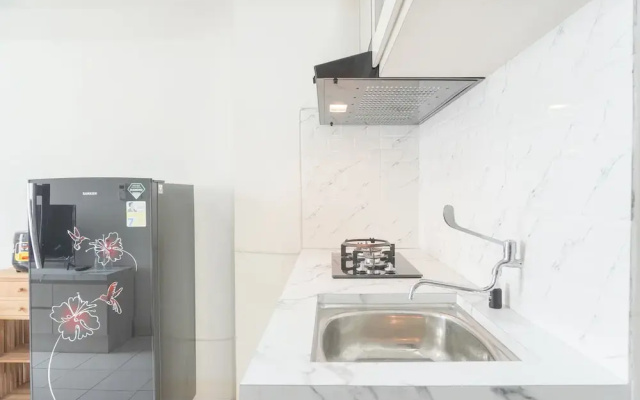 Comfy Stay 2BR at Podomoro Golf View Apartment