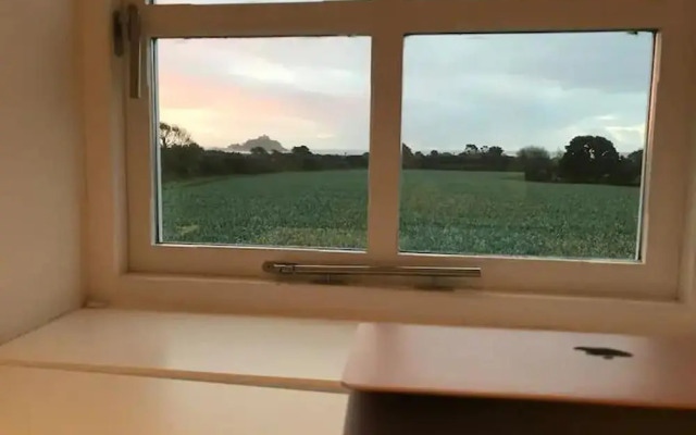 Immaculate Studio Apartment Just Outside Penzance