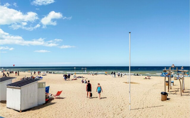 Stunning Apartment in Oostende With Wifi and 2 Bedrooms