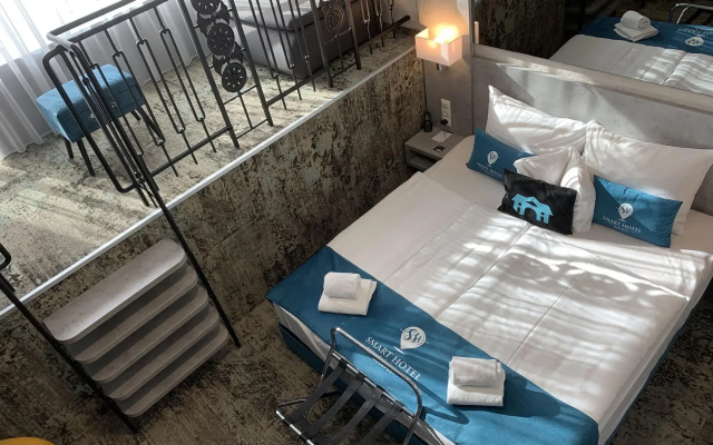 Smart  Budapest