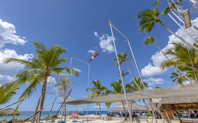Viva Wyndham Dominicus Beach Resort — All Inclusive