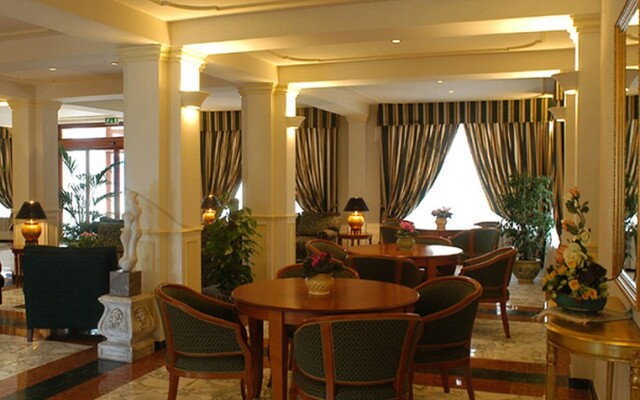 New Residence Azzolini