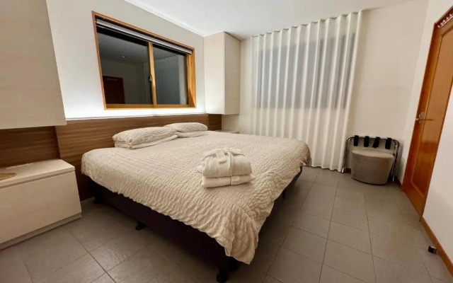 Bears Den Mountain Lodge