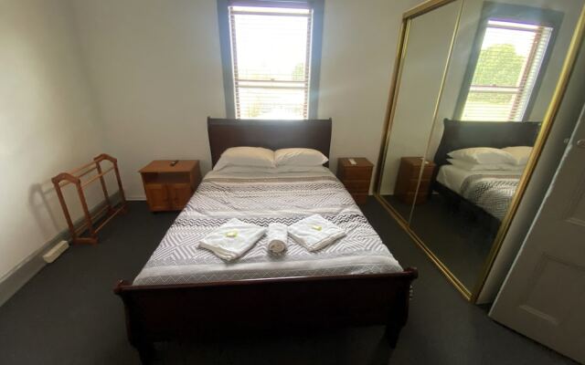 Tattersall's Hotel Blayney