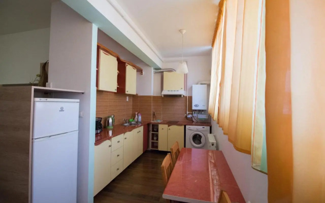 Intim Studio Flat