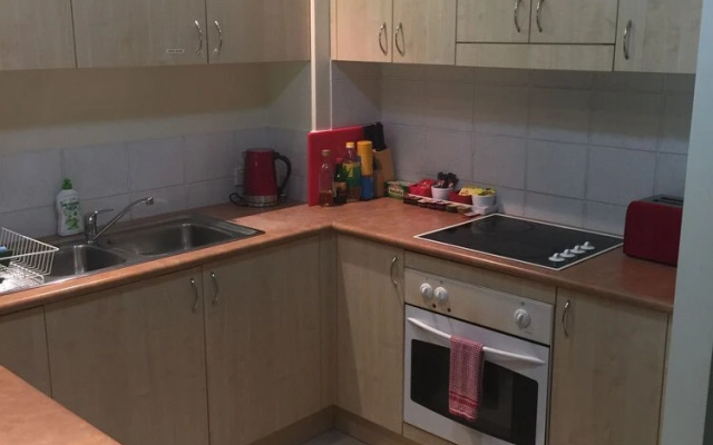 Cairns Golf Course Apartment