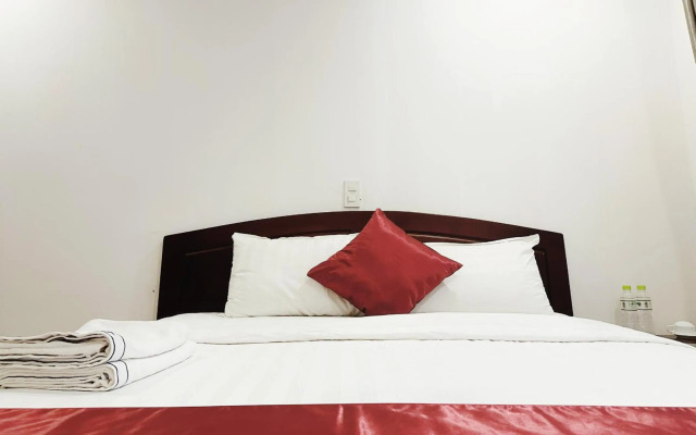 White Horse Hotel & Restaurant