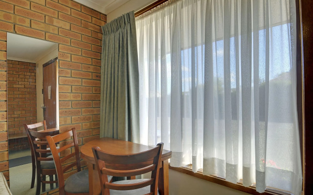 Always Welcome Motel