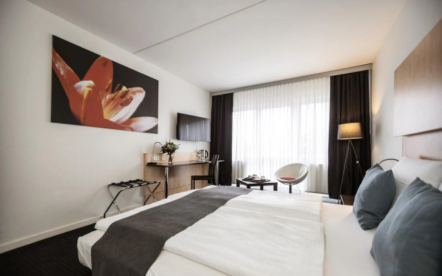 Good Morning + Bad Oldesloe Hotel