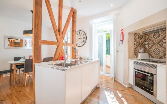 New Flat with Patio And Barbecue