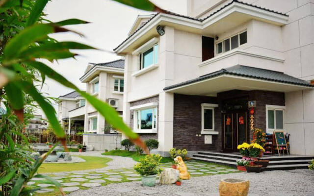 Tao Lin Cottages