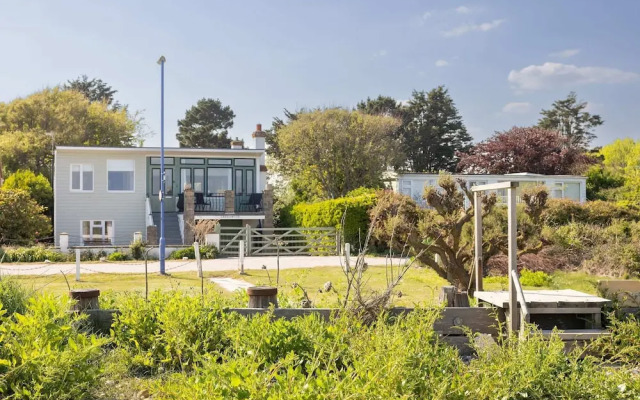 Historic Railway Home - Selsey Seafront