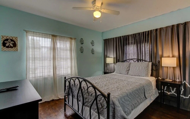 Clearwater Beach Cabana by RedAwning