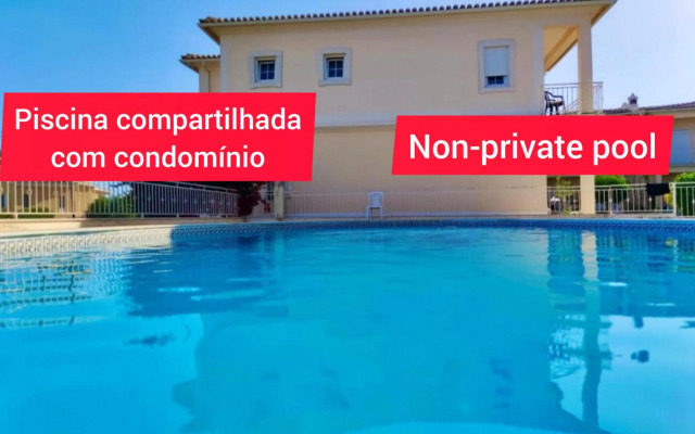 Holiday House in Albufeira