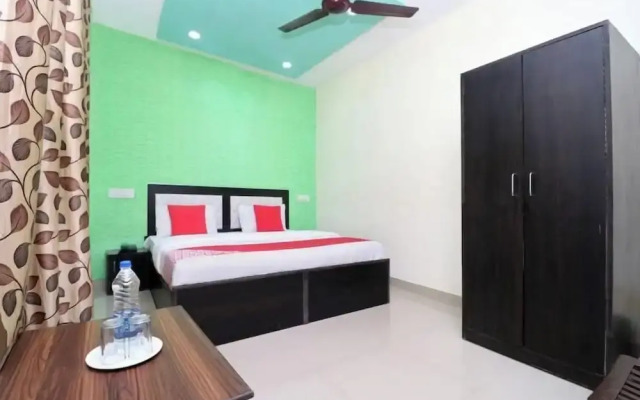 Hotel Omni By OYO Rooms