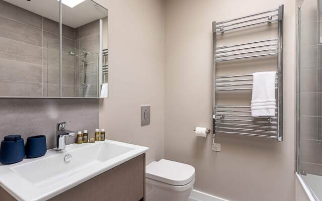Amazing 2 bed Maida Vale Apartment w/ Patio