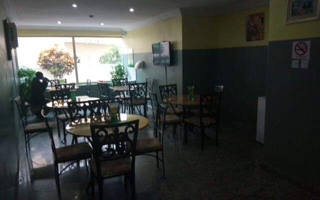 Zeina Suites Abuja