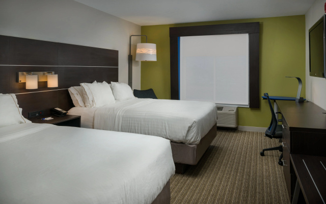 Holiday Inn Express & Suites Lawrence by IHG