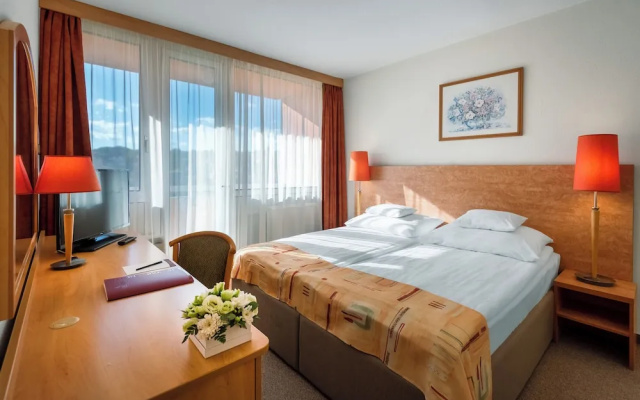 Hunguest Hotel Freya