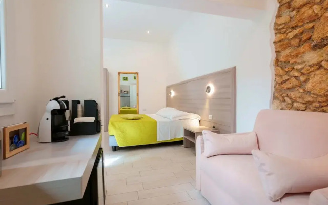 Bardilio Luxury Rooms IUN P1813