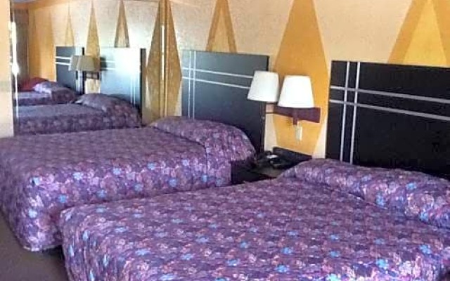 Scottish Inns & Suites Humble