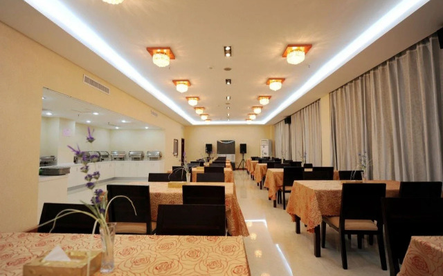 Aiqinhai Holiday Hotel