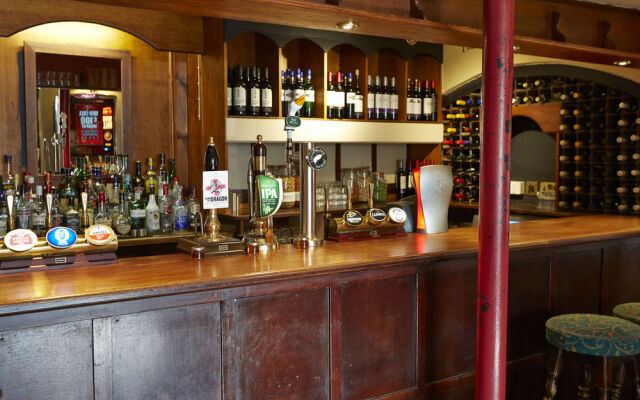 Red Lion Hotel Adderbury by Greene King Inns