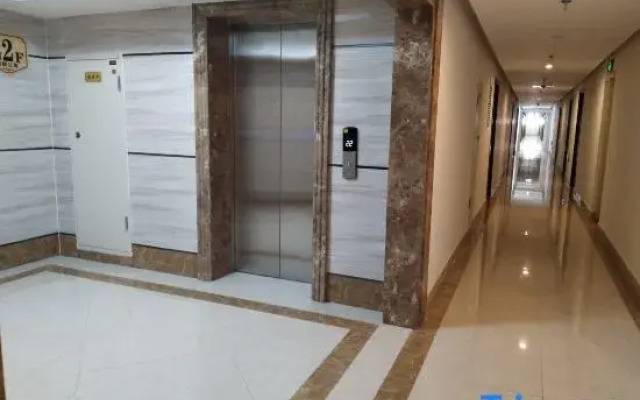 Xindonghui Apartment