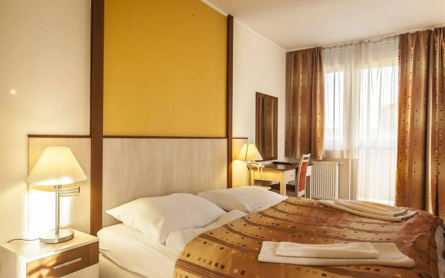 Premium Apartment House