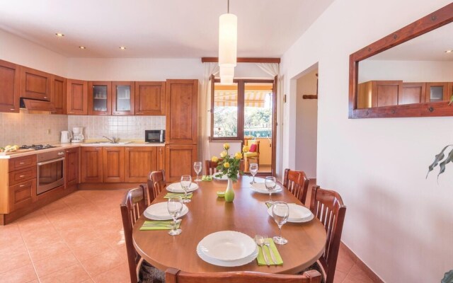 Amazing Home in Valbandon With Wifi and 2 Bedrooms