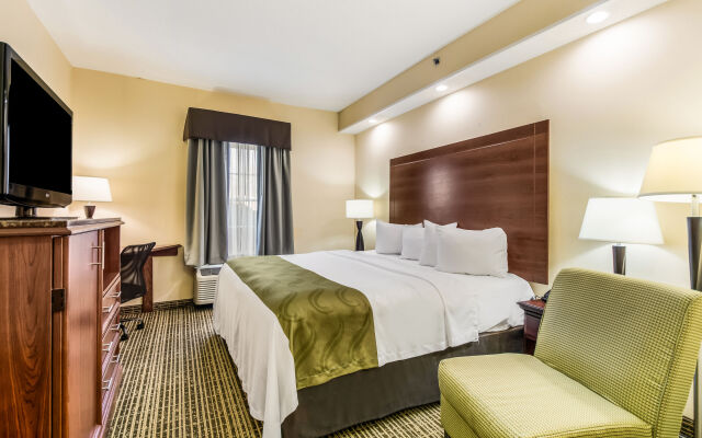 Quality Inn Oak Ridge