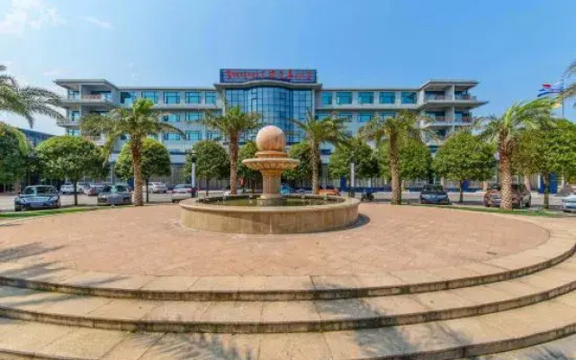 Starshar Hotel